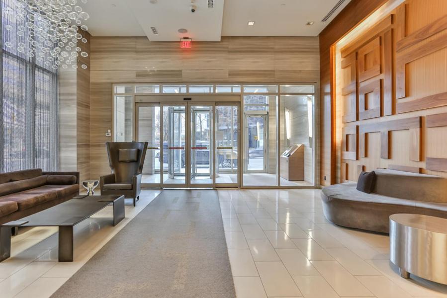 Skyline Suites - Walk To Mtcc, Acc, Rogers Centre & Entertainment District Торонто Екстер'єр фото