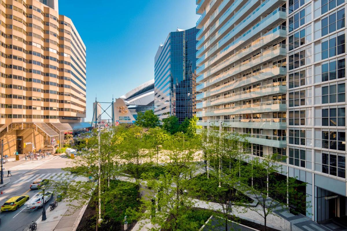 Skyline Suites - Walk To Mtcc, Acc, Rogers Centre & Entertainment District Торонто Екстер'єр фото